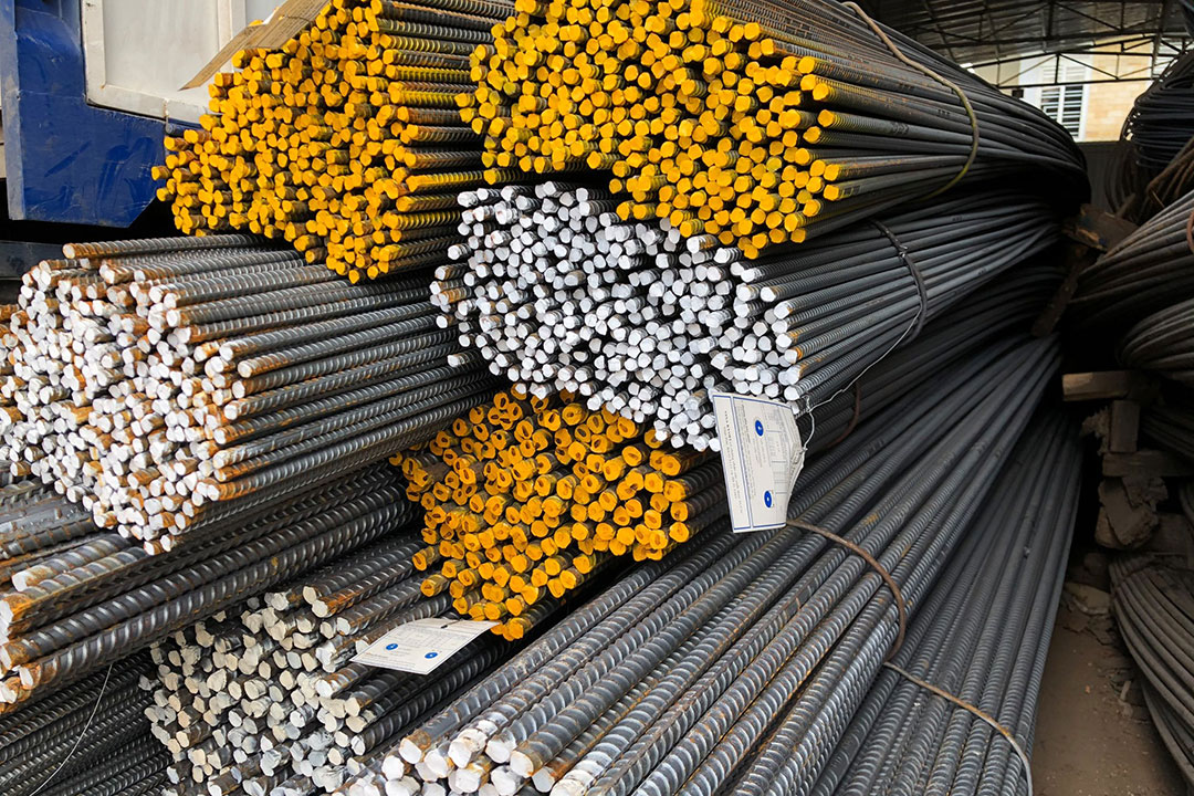 Giá thép ngày 24/5: Đồng loạt đi xuống